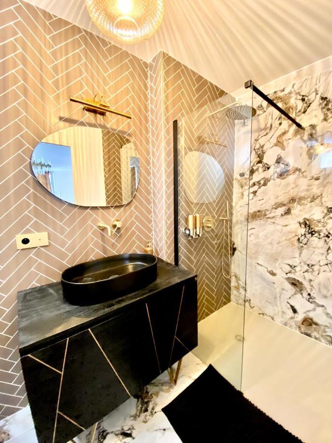 Villa Caprice Six-Fours-les-Plages Bagian luar foto